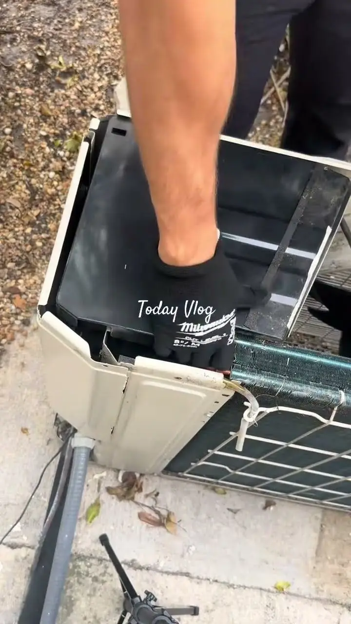 Video thumbnail showing a Daikin Fit outdoor unit being inspected after it stopped cooling